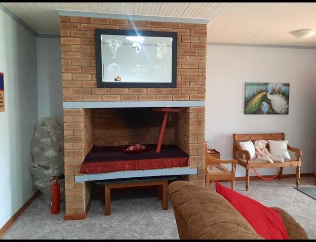 3 BEDROOM HOUSE FOR SALE IN DE KELDERS